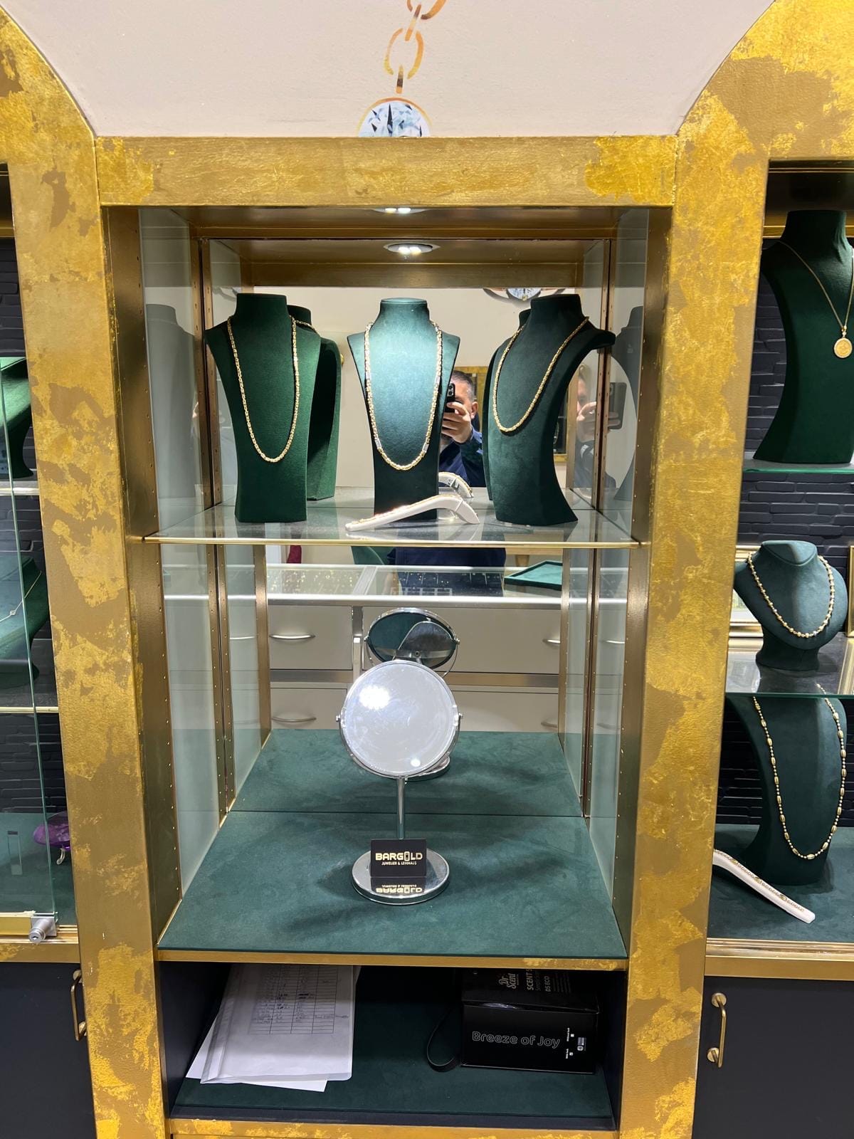 Bargold 999 — store & displays in Berlin-Charlottenburg (3)